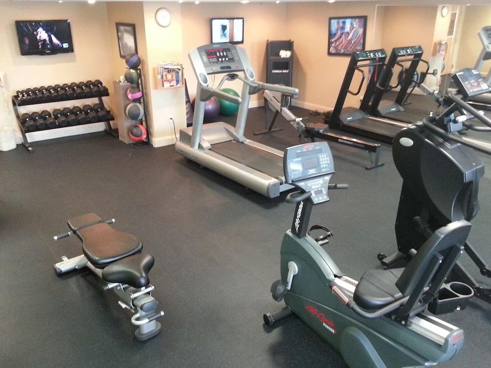 Comfort Inn & Suites Glen Mills - West Chester Dış mekan fotoğraf