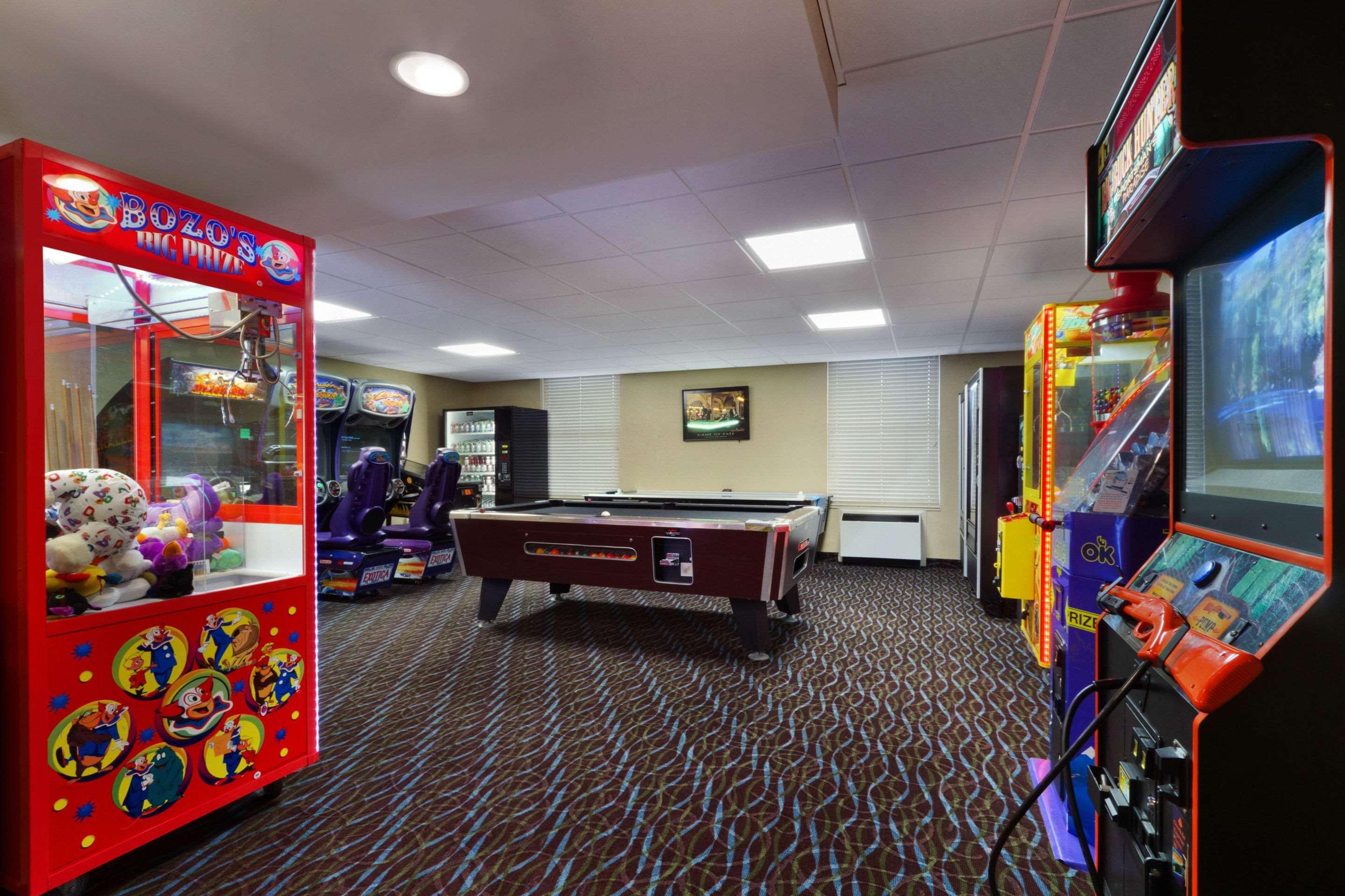 Comfort Inn & Suites Glen Mills - West Chester Dış mekan fotoğraf
