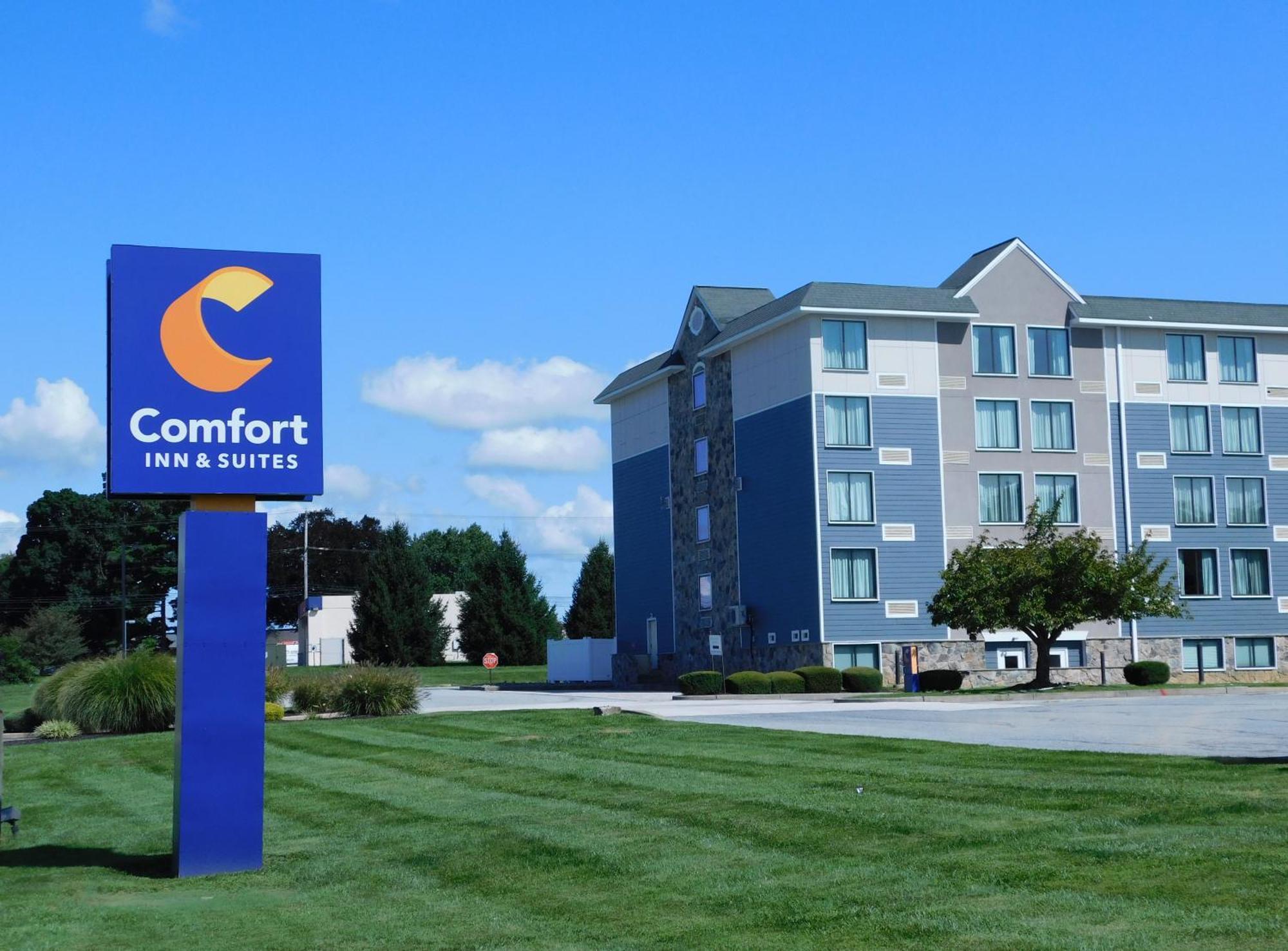 Comfort Inn & Suites Glen Mills - West Chester Dış mekan fotoğraf