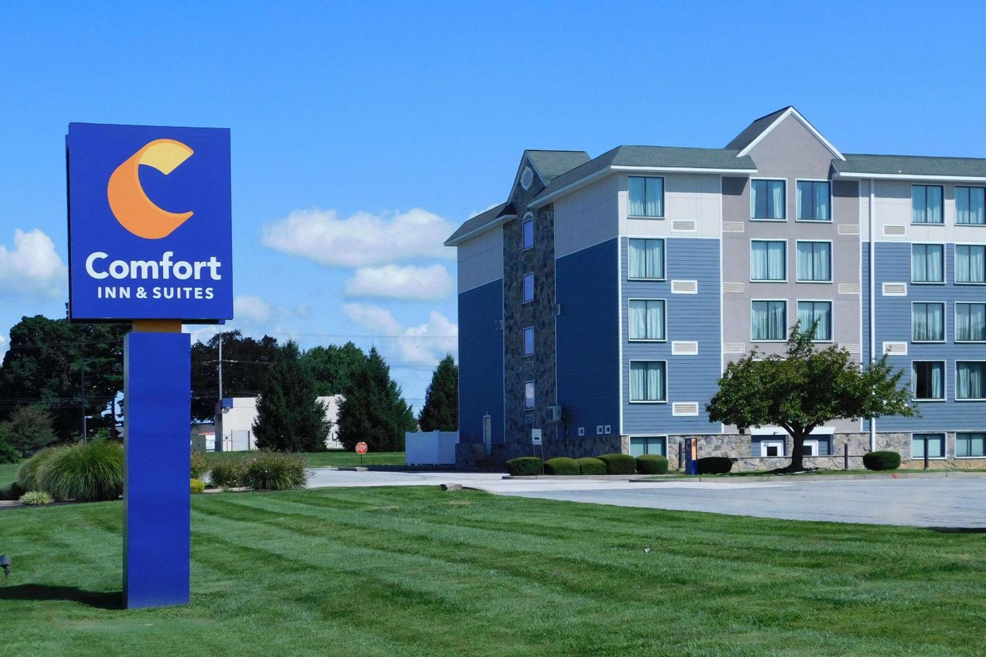 Comfort Inn & Suites Glen Mills - West Chester Dış mekan fotoğraf